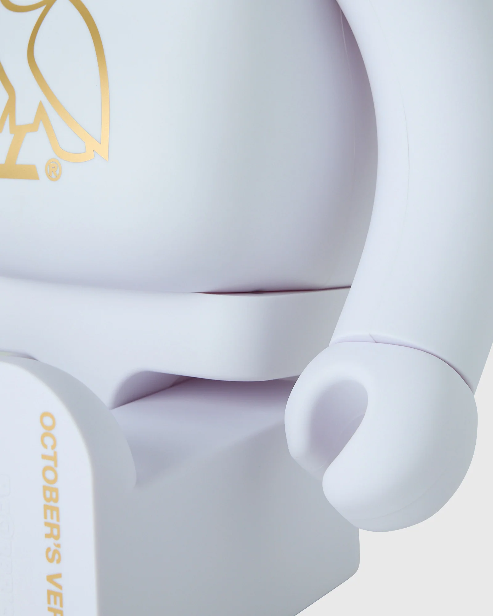 Medicom BE@RBRICK™ 1000% - Pearl White - Image 7