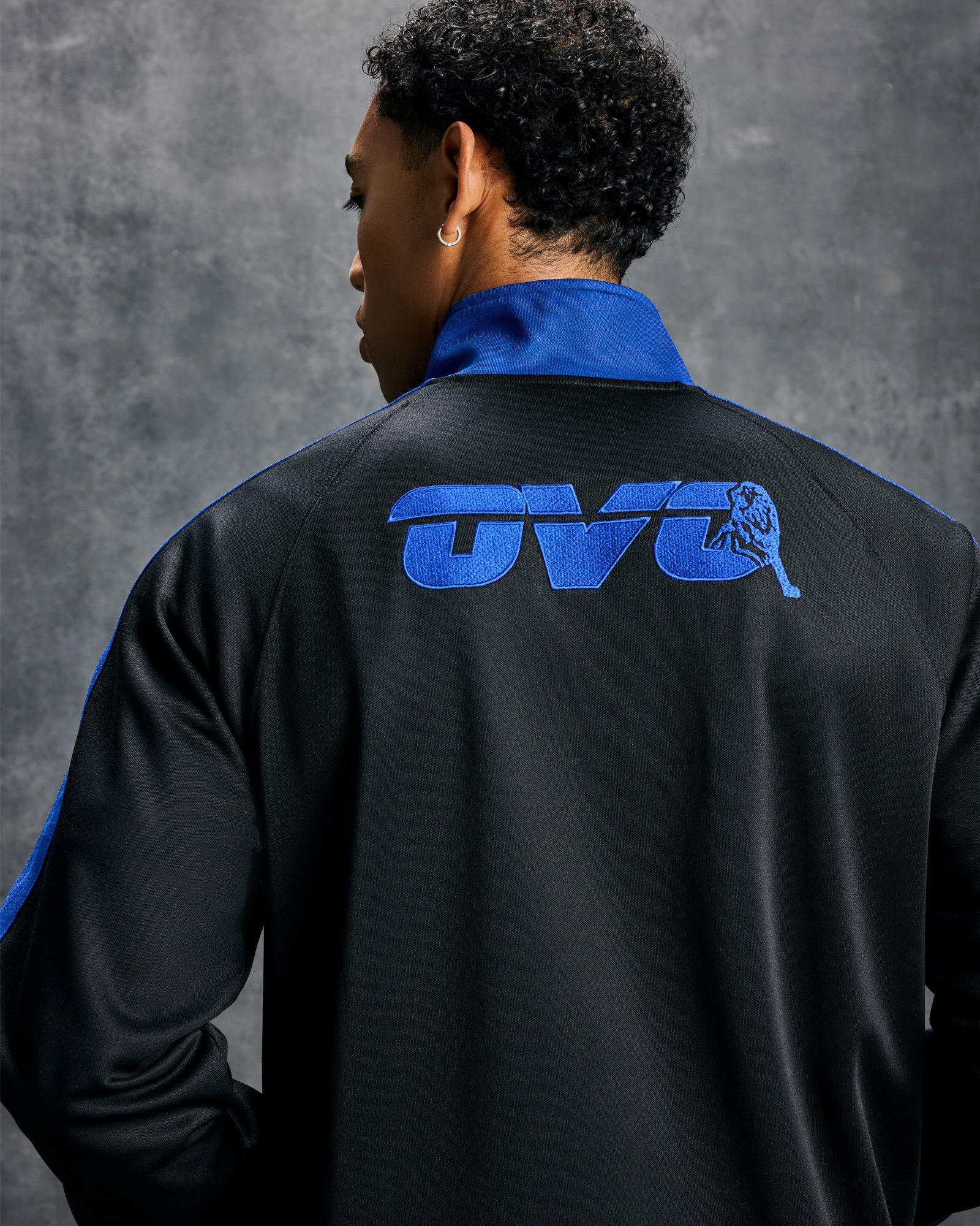 Chelsea FC Track Jacket - Black - Image 4
