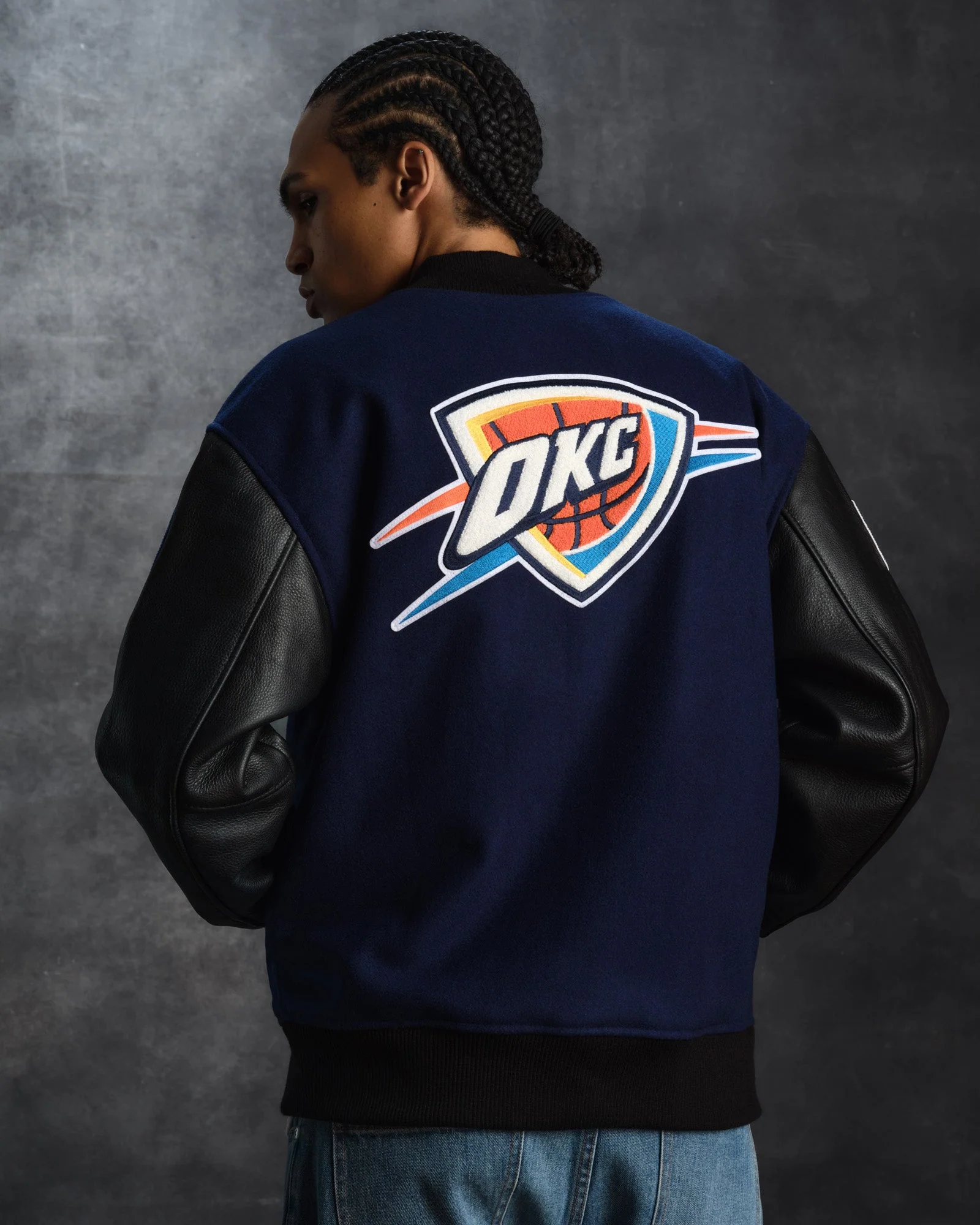 NBA Oklahoma City Thunder Varsity Jacket - Navy - Image 2