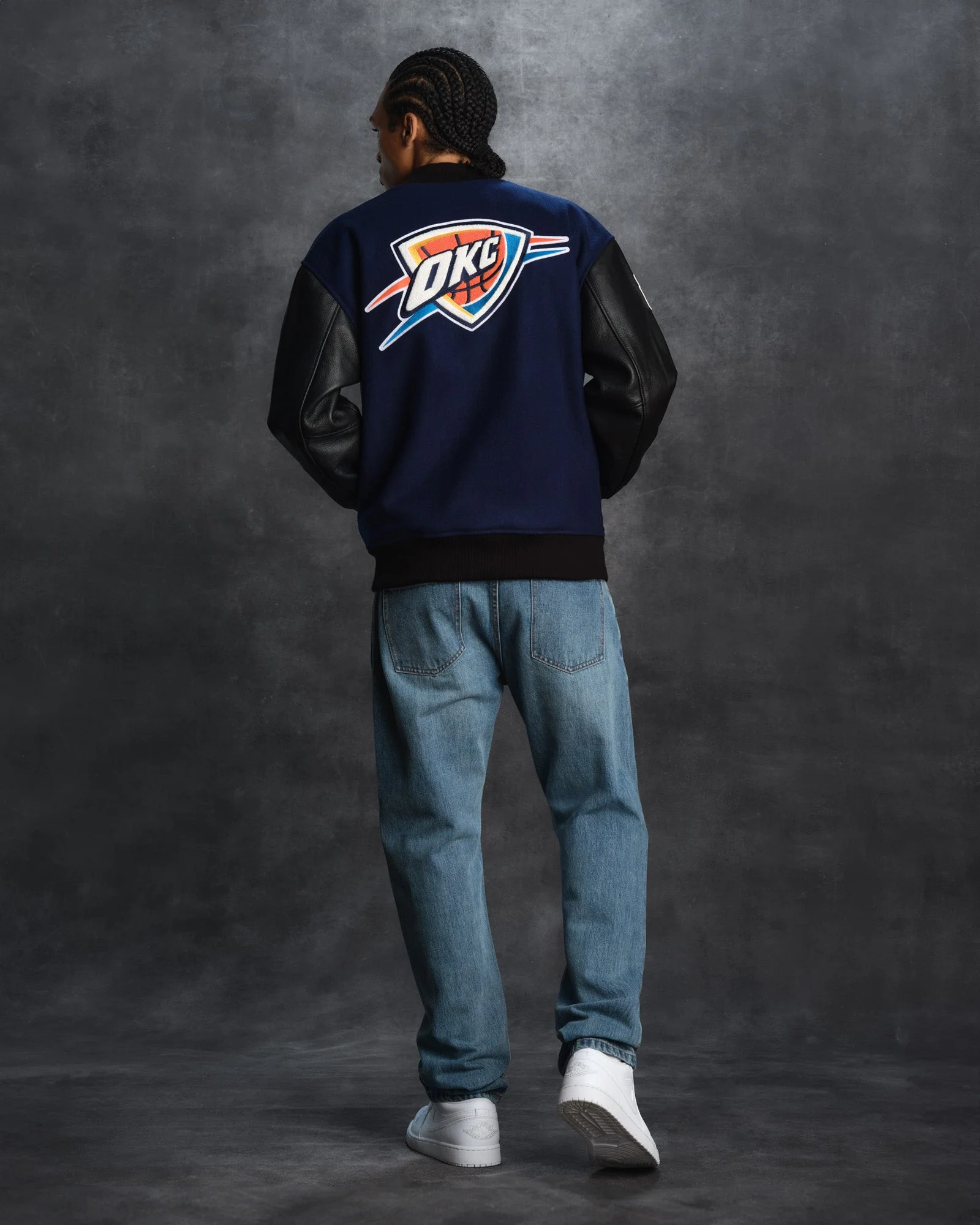 NBA Oklahoma City Thunder Varsity Jacket - Navy - Image 5